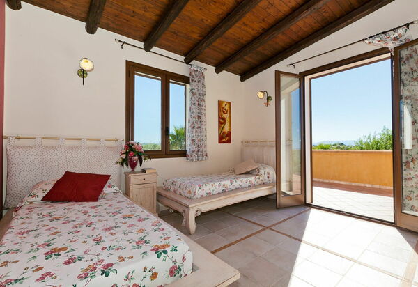 Villa Oasi: Спальня