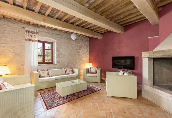 Villa Ferdinando: Living Room