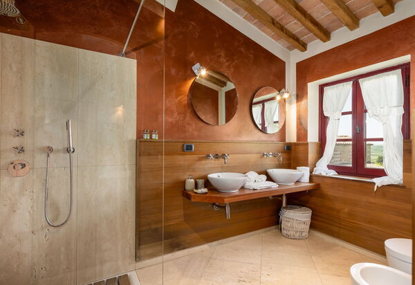 Villa Ferdinando: Bathroom