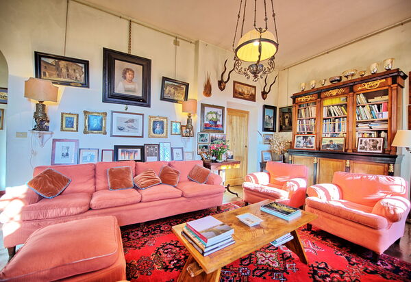 Il Principe: Гостиная