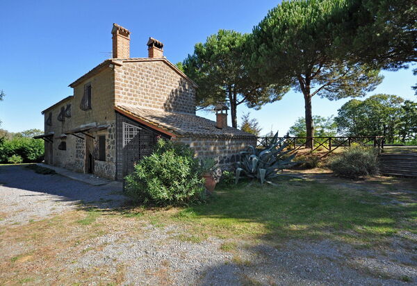 Ginestrella: Сад, Экстерьеры