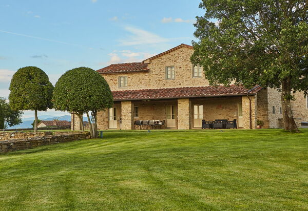 Villa Agazzi: Balcony / Terrace / Patio, Garden