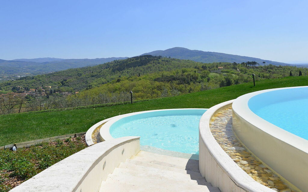 Villa Agazzi: Piscina