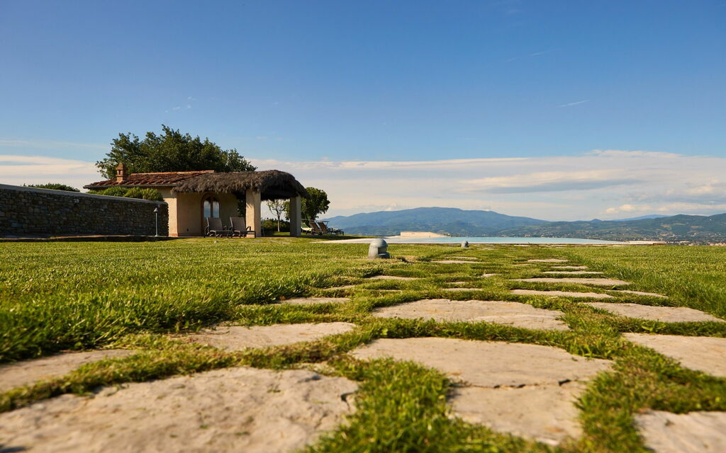 Villa Agazzi: Giardino, Vista Panoramica