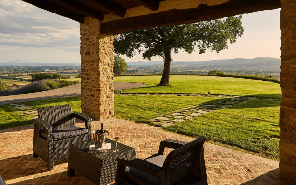 Villa Agazzi: Balcone / Terrazza / Patio, Giardino