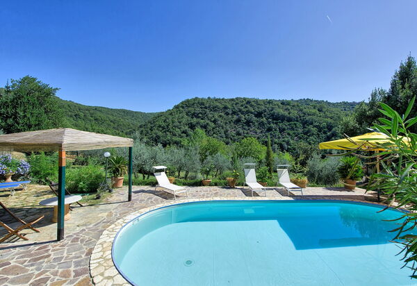 Bigiolo a Melazzano: Schwimmbad