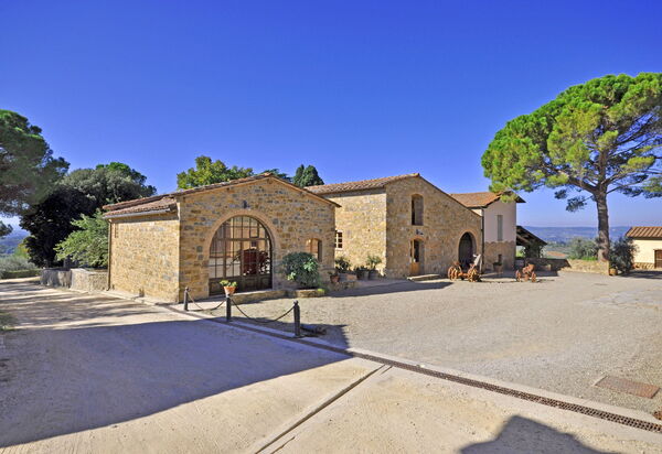 Arturo: Buitenkanten, Buitenshuis, Tuin