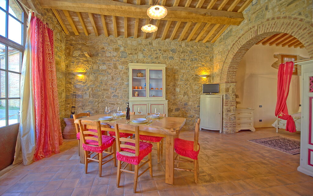 Arturo - : Гостиная, Столовая