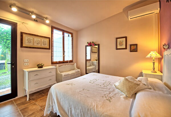 Casa Ovile: Спальня