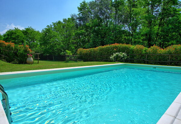 Casa Ovile: бассейн, Открытый, Сад