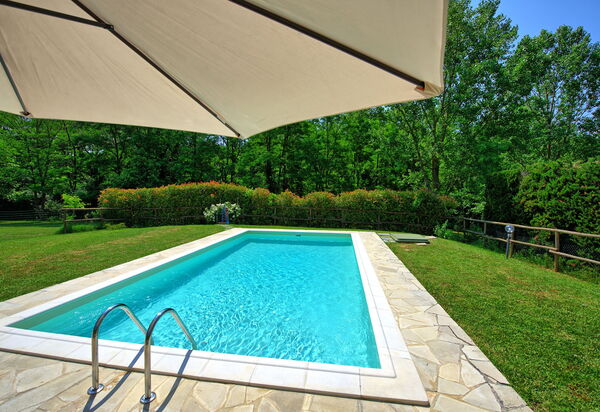 Casa Ovile: бассейн, Открытый, Сад