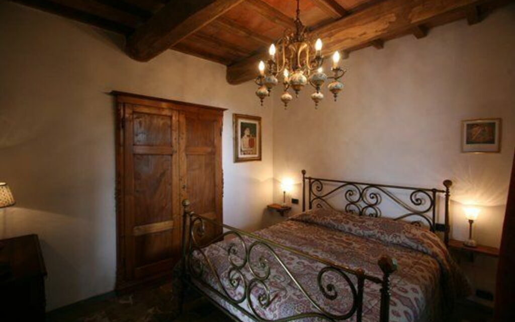 Panzalla - : Спальня