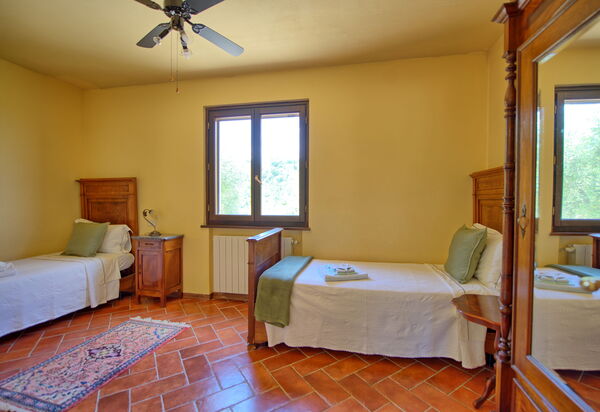 Villa Ulivi: Schlafzimmer