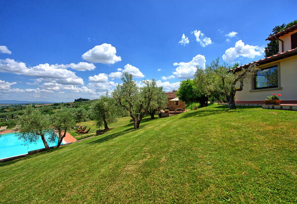 Villa Ulivi: Außen, Draussen, Garten, Schwimmbad