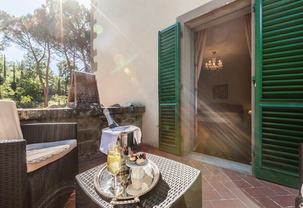 Palazzo Rosadi: Открытый