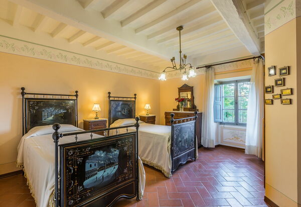 Palazzo Rosadi: Спальня