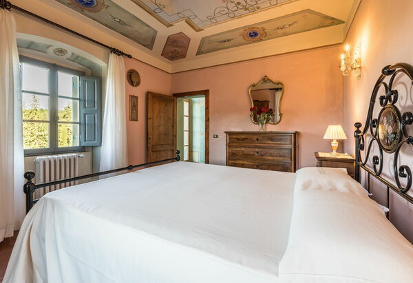 Palazzo Rosadi: Спальня