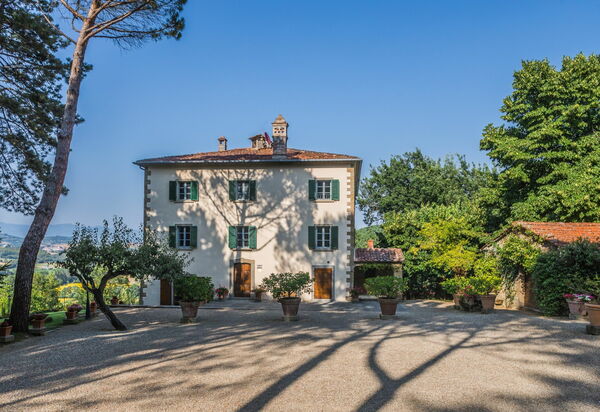 Palazzo Rosadi: Открытый