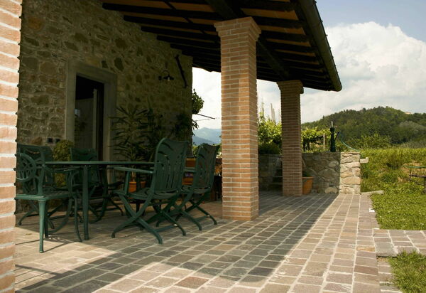 Villa Il Nido: Outdoor dinner