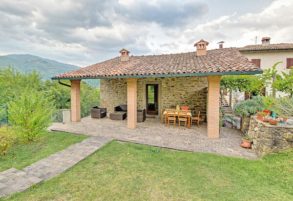 Villa Il Nido: Draussen, Garten