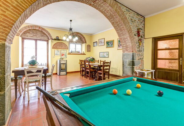 Villa Giare: Общая комната