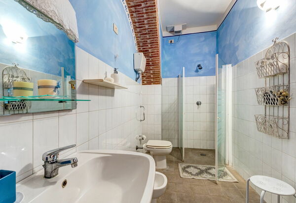 Villa Giare: Ванная комната