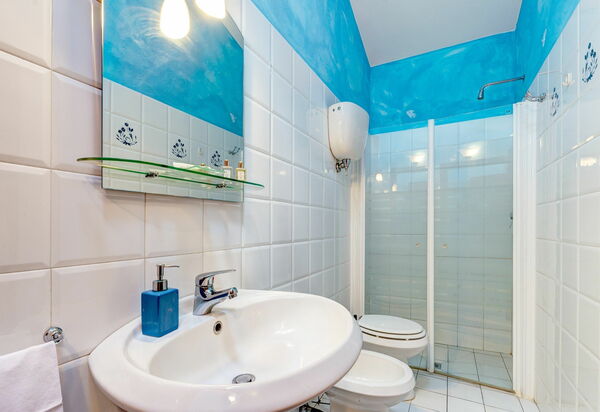 Villa Giare: Ванная комната