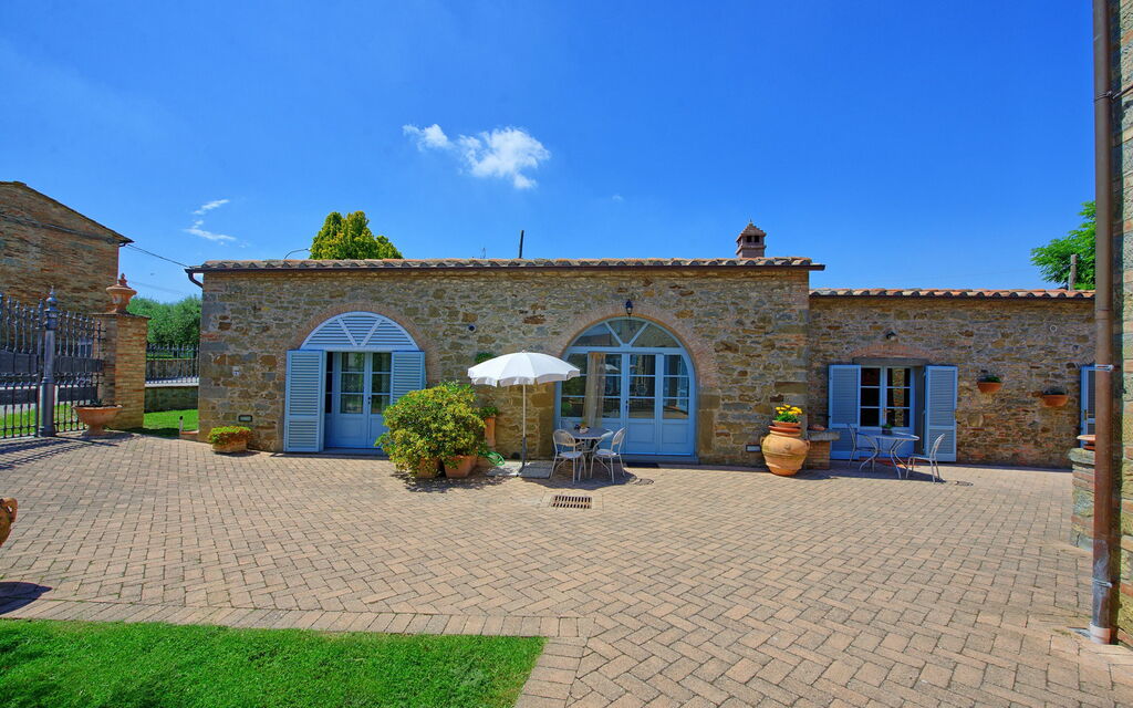 Villa Giare: Buitenshuis, Tuin