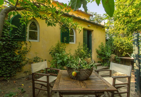 Villa Pedone: Extérieur, Jardin