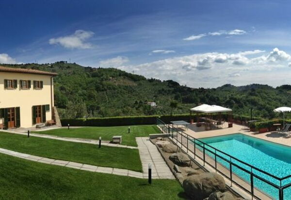 Villa Le Ferrette: Ansichten