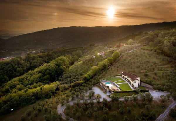 Villa Le Ferrette: Ansichten