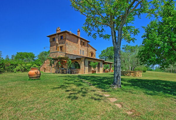 Villa Corolle: Außen, Garten