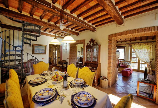 Villa Corolle: Esszimmer