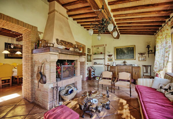 Villa Corolle: Wohnzimmer