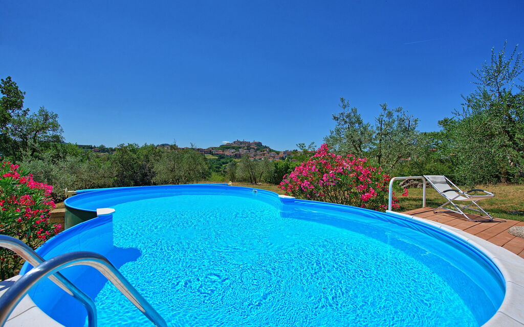 Villa Corolle: Piscina