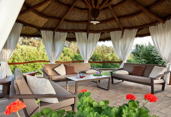 Villa Sant' Angelo: Draussen