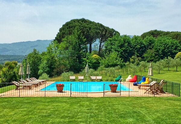 Villa Sant' Angelo: Garten, Schwimmbad