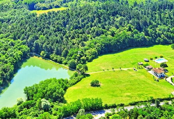 Villa Sant' Angelo: Ansichten, Garten