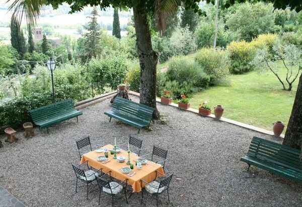 Villa Buonaparte: Сад