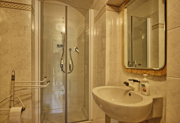 Villa Buonaparte: Ванная комната