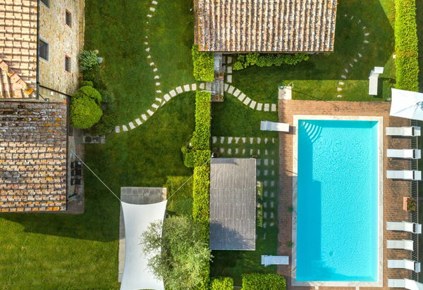 Villa Gerlino: Pool, Scenic View