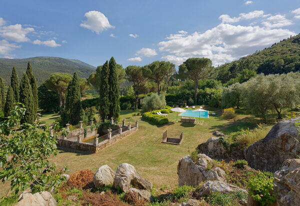 Villa De Ranieri: Jardin, Vues