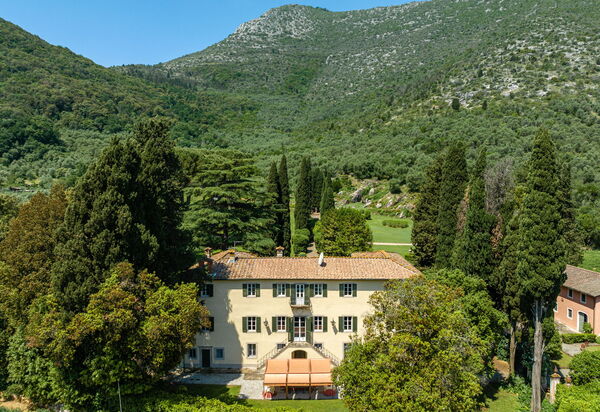 Villa De Ranieri: Extérieur, Extérieurs