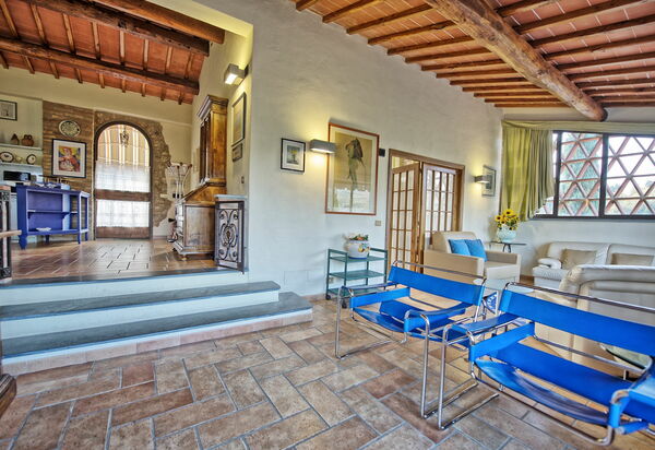 Poggiluglio: Wohnzimmer