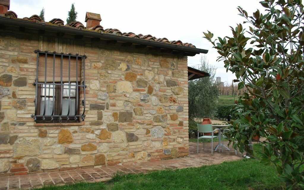 Poggiluglio - : Draussen, Garten