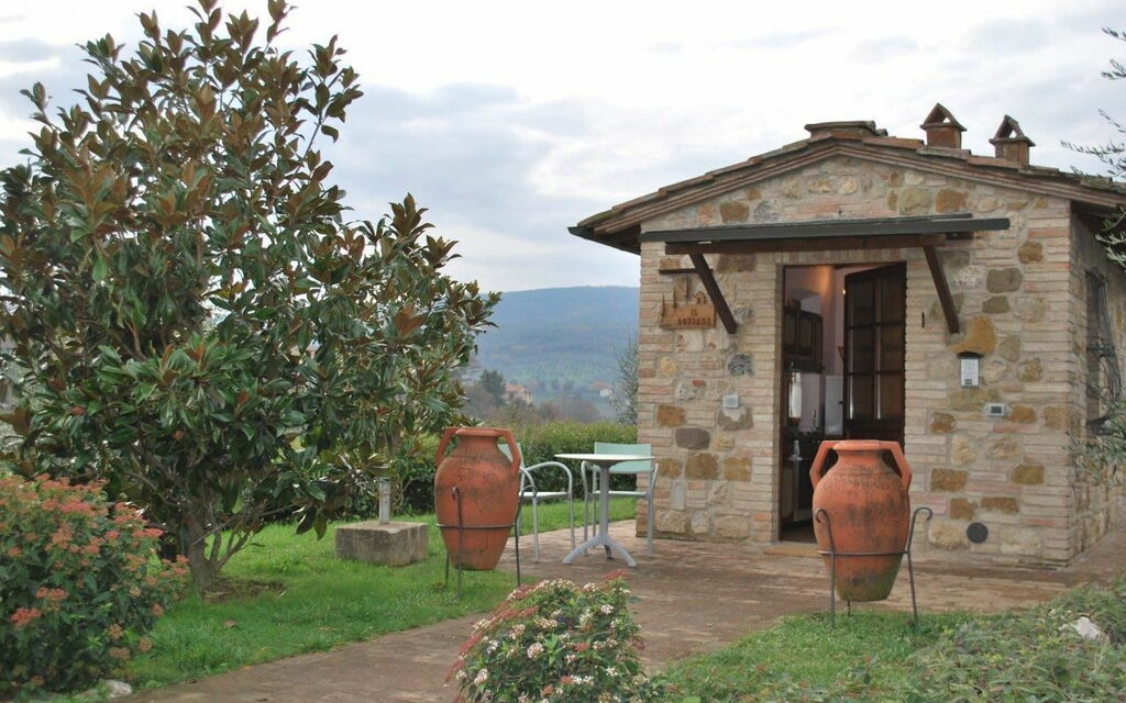 Poggiluglio - : Draussen, Garten