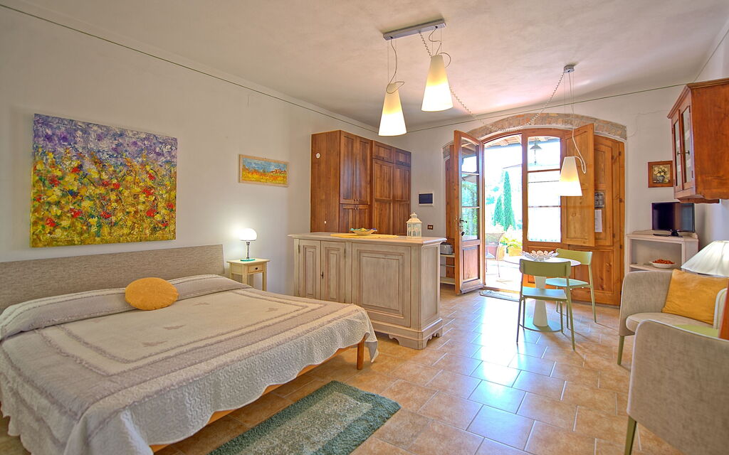 Poggiluglio - : Esszimmer, Küche, Schlafzimmer, Wohnzimmer