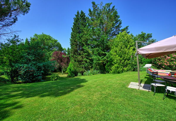 Villa Campogialli: Garden