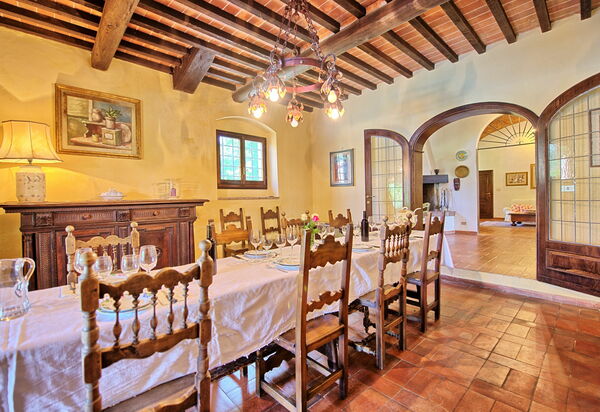 Villa Campogialli: Dining Room, Kitchen