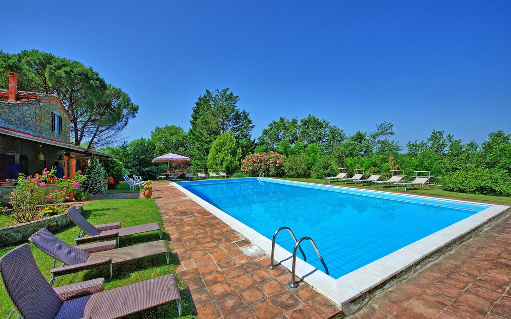 Villa Campogialli: бассейн